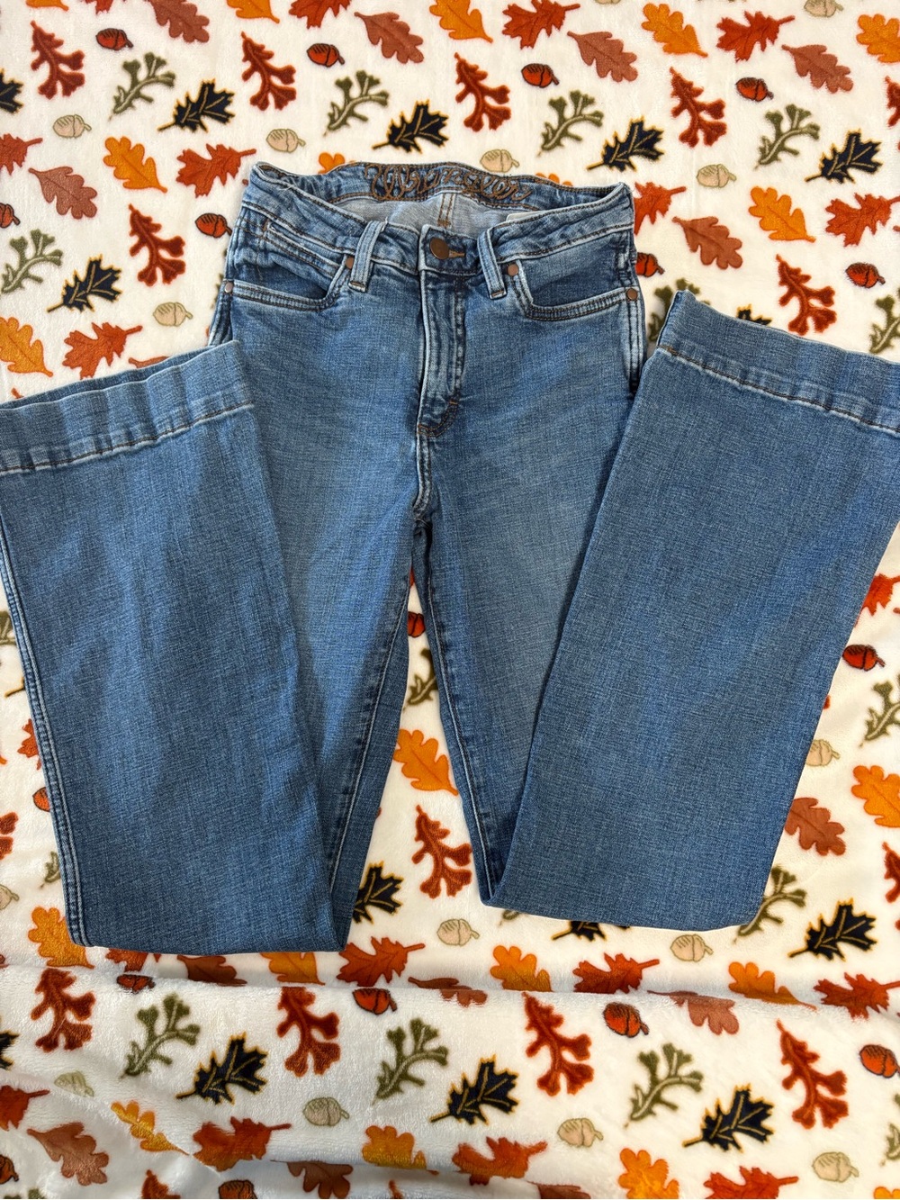Wrangler Women's Light Blue Boot Cut Jeans